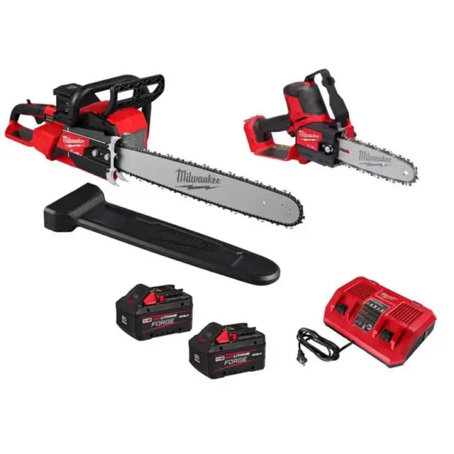 Milwaukee M18 FUEL 20-Inch Chainsaw & 8-Inch Mini Chainsaw Kit